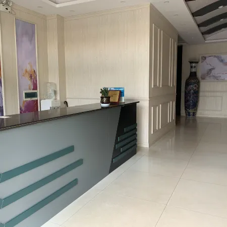 Xuanwei Xuanhong Hotel