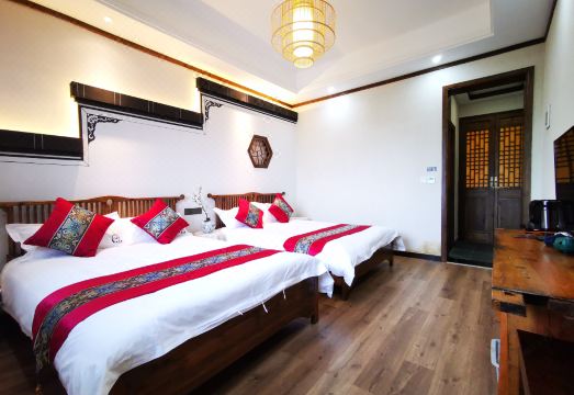 Peng Lai Ju Homestay Hotel Overview