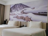 哈尔滨松北冰雪大世界亚朵酒店 - 高级双床房