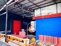 平措康桑青年旅舍(布达拉宫大昭寺店) - 疯人院(床位)(公共卫浴)