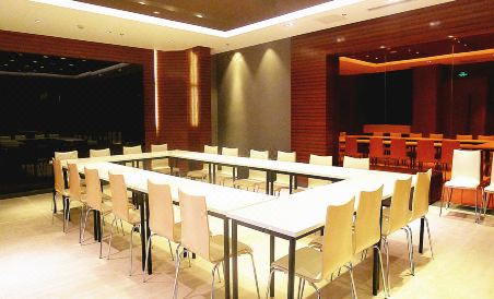 Jinjiang Inn Select (Yangzhong Middle Yangzi Road) - Housity