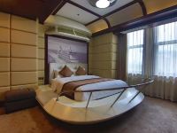 大连名传世纪酷贝拉主题酒店 - 高级主题套房