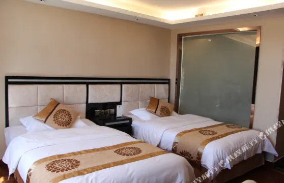 石渠黑帳篷主題文化酒店