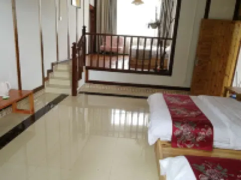 Xingyi Youranju Inn