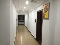 บิสซิเนสโฮเต็ลหลงซิง (สาขาสถานีรถไฟหยางชุน)
