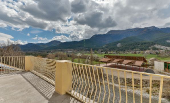 Hostal Rio Ara Bellosta by Vivere Stays