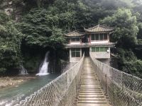 峨眉山风林月山庄 - 花园