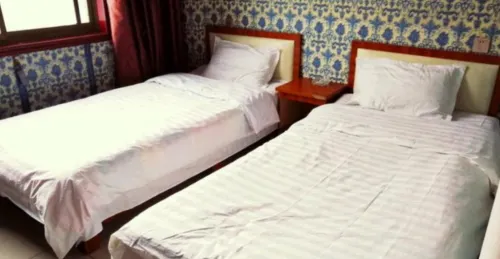 Huixian Zhongyi Inn