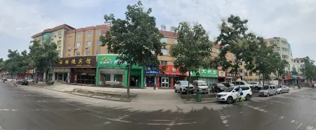 Zhongyun Hotel (Baofeng Longxing Road)