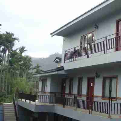 南投蔓條絲裡浮田小屋 Hotel Exterior