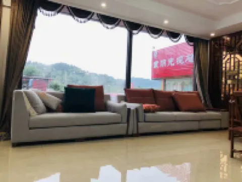 멍인 성스 컬렉션 호텔