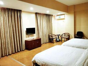 Lianjiang Dingli Holiday Hotel