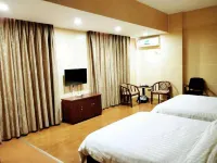 โรงแรมฮอลิเดย์ ติงลี่ เหลียนเจียง - 2 ดาว
