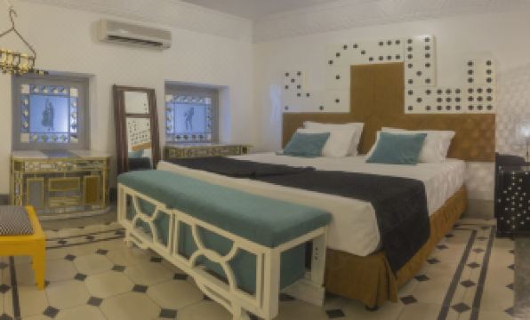 Malecón 663 Boutique Hotel - Housity