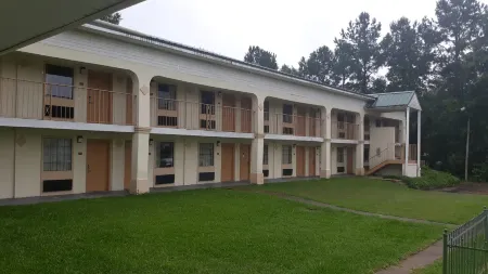 OYO Hotel Jackson South I-55 Отели в г. Бирам