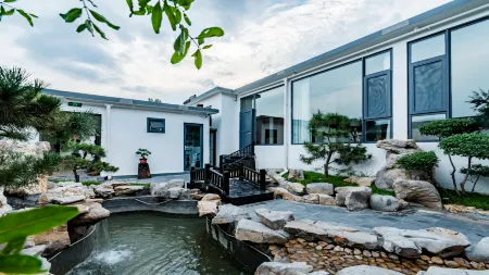 Floral Hotel · Moyun Courtyard Taishan hotel Отели рядом с достопримечательностью «Yuhuang Ding»