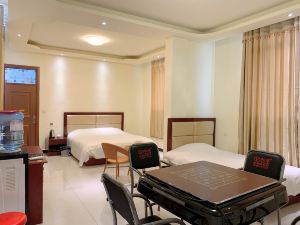 Dengzhou Renhe Business Hotel