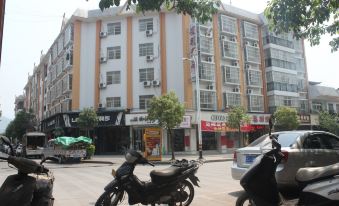 Lancang Welfare Hotel