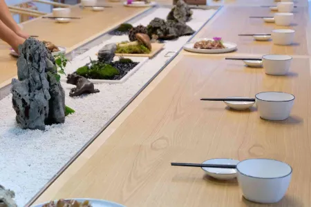 Meiluolanting · Lijiang one-night home stay in search of hidden light Zen tea Отели рядом с достопримечательностью «Yuhe Square»