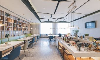 Atour Hotel (Nanjing South Railway Station)
