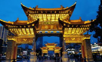 Babymoon Hotel(Kunming old street)