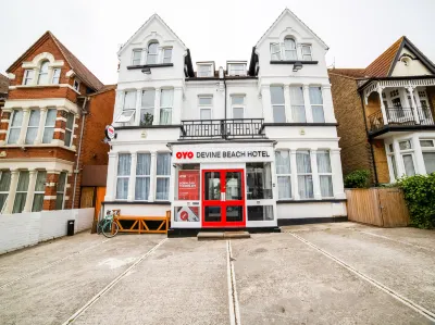 Devine Beach Hotel, Westcliff Southend-on-Sea Hotels in Саутенд-он-Сі