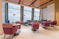 SKYBIRD Hotel (Shanghai Hongqiao Airport & National Exhibition and Convention Center) - bar