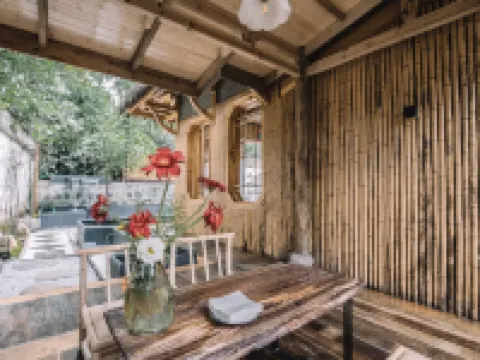 ฉูโยว โฮสเทล โรงแรมใกล้หอคอยราชวงศ์ฮั่น