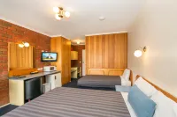Torquay Tropicana Motel Hotels in Jan Juc