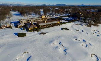 Golf Hotel Castelconturbia - Housity