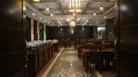 Aiyaree Place Hotel - breakfast