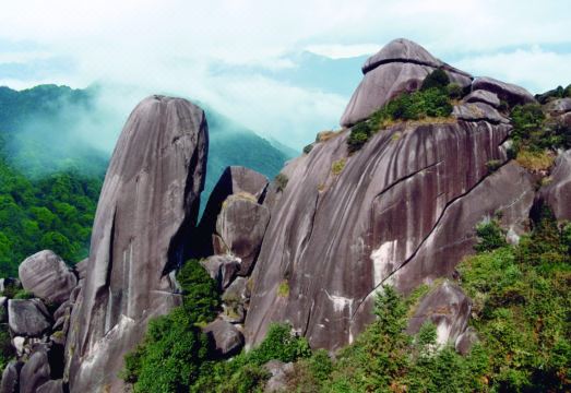 2. 아이리 호텔 (..