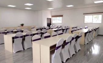 Miaona Fashion Hotel
