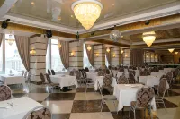Ukraine Hotel Hotels in Kyiv