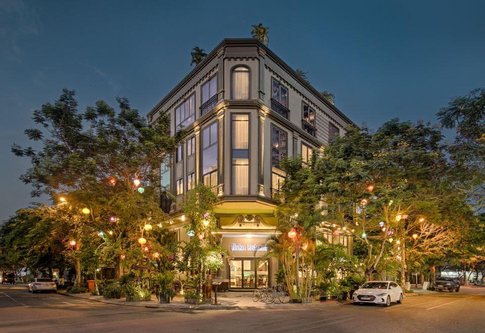 hotel overview picture