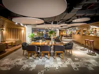 Dream Hotel and Apartment Hotels near Dong Da