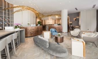 Kuanrong Suites Hotel (taiguli store, Chunxi Road, Chengdu)
