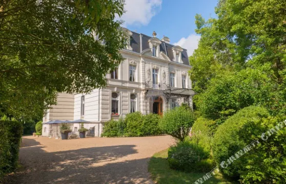 韋爾裏埃城堡酒店及 Spa