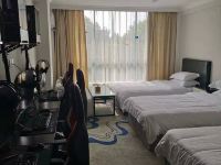 上海忆Hotel宾馆 - 电竞标准三人间