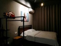 晋中泰和公寓 - 舒适一室大床房
