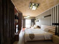 惠州爱琴海酒店 - 豪华大床房