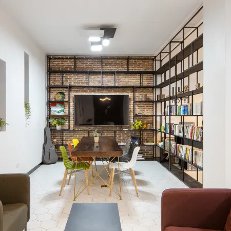 Floral Hotel·Lishui Dear Our Homestay (Guyan Huaxiang Store)