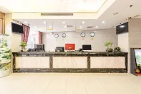Xinyang century fashion hotel - pemandangan pegunungan