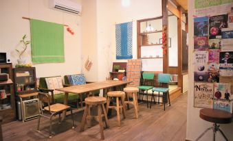 Guest House Komatsuya - Hostel