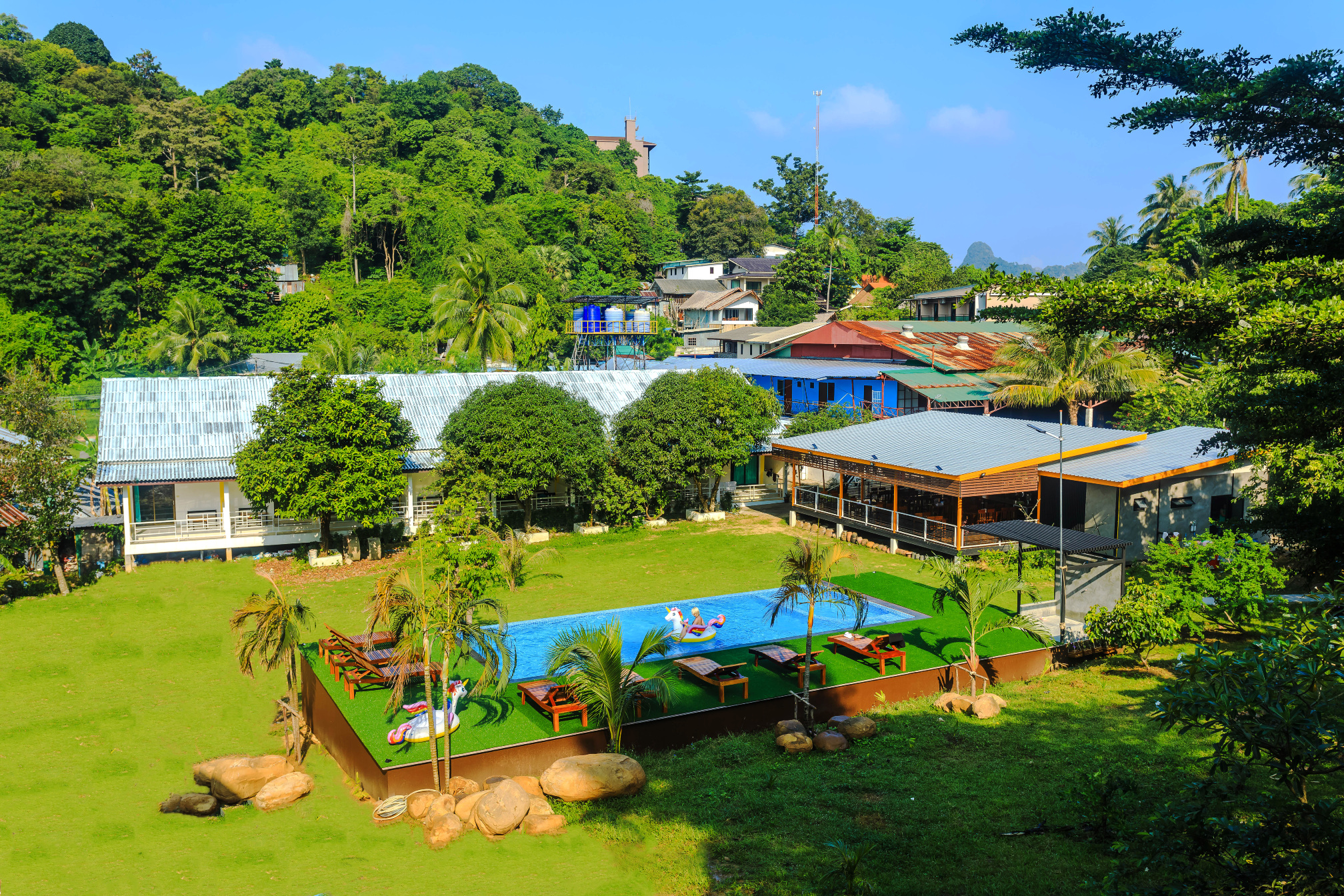 Phi Phi Chang Grand Resort Hotels in Phi Phi Islands