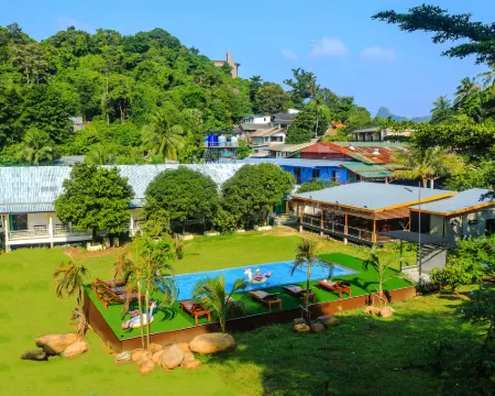 ピピ チャン グランド リゾート ピピ島のホテル