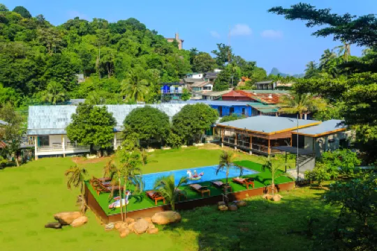 Phi Phi Chang Grand Resort