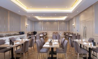 Vienna Hotel (Zhengzhou Huiji Wanda Branch)