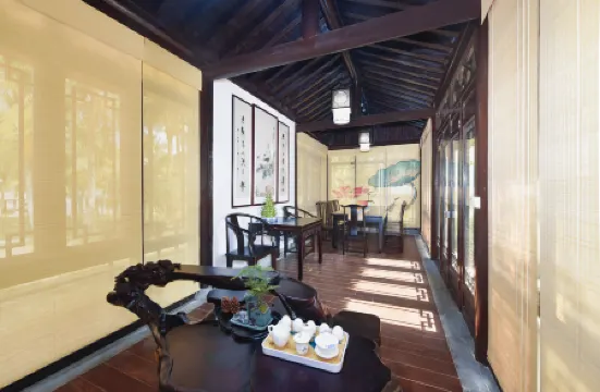 Jushanguan Guesthouse