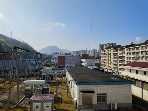 520 Aiqing Apartment (Anhua Dacheng)
